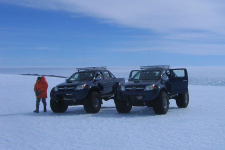 arctic-hilux-trucks