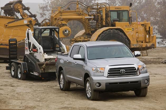 Bloated Ford, GM, Ram Towing Numbers 