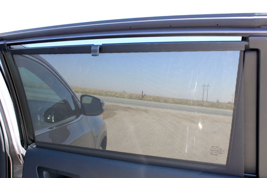 2014 Toyota Highlander Limited Review - Sunshade