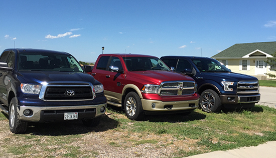 THQ Truck Showdown - Tundra, Ram, Ford