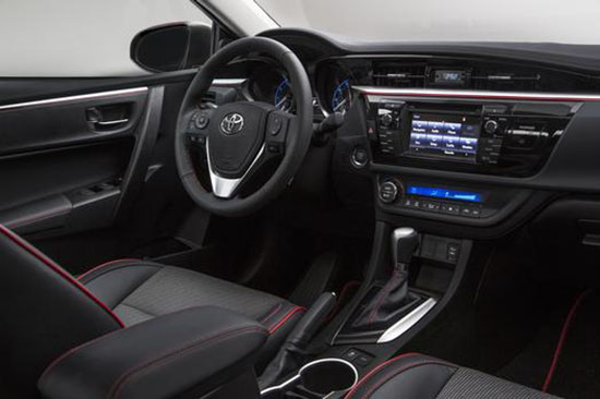 2016 Toyota Corolla SE - Winter Drive Review