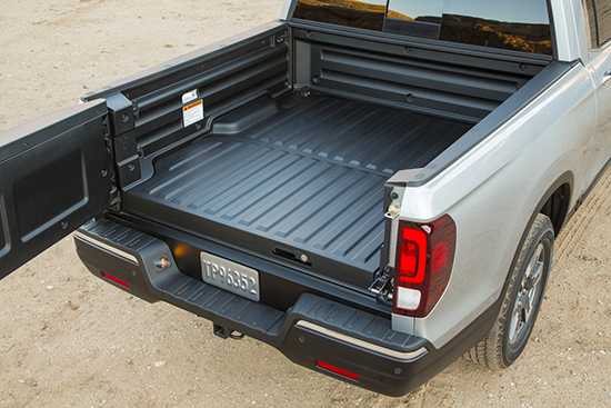 2017 Honda Ridgeline Debuts at 2016 North American International Auto Show