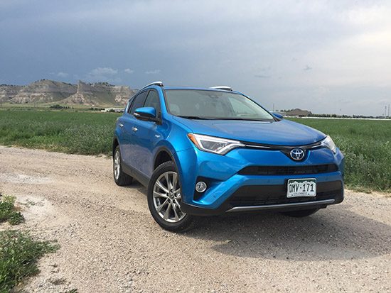 Revew: 2016 Toyota RAV4 Limited Hybrid Surprises With Great Fuel Economy, Good Driving Dynamics